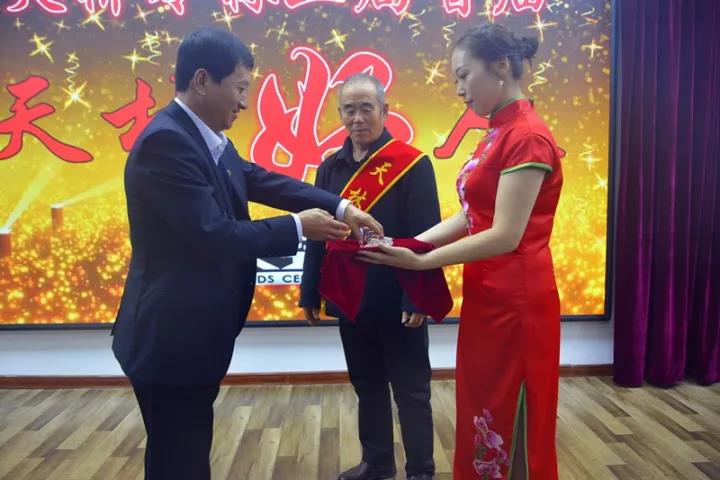 微信图片_20171117084413.jpg