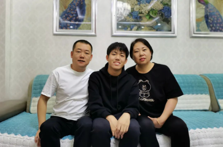 相濡以沫 铸就幸福之家.png