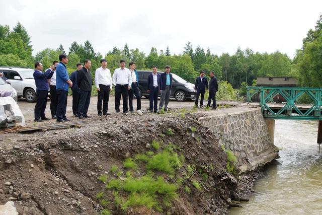 王连弟到白河林业分公司调研环保督查整改和防汛工作