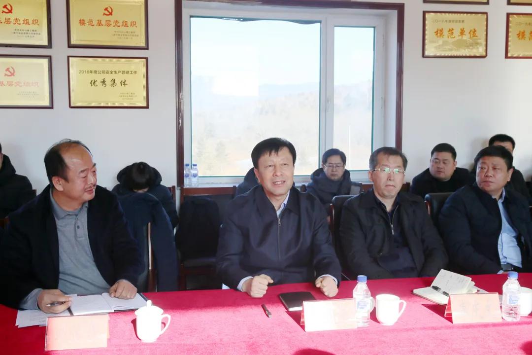 金寿浩州长到长白山森工仙峰四季度假区调研