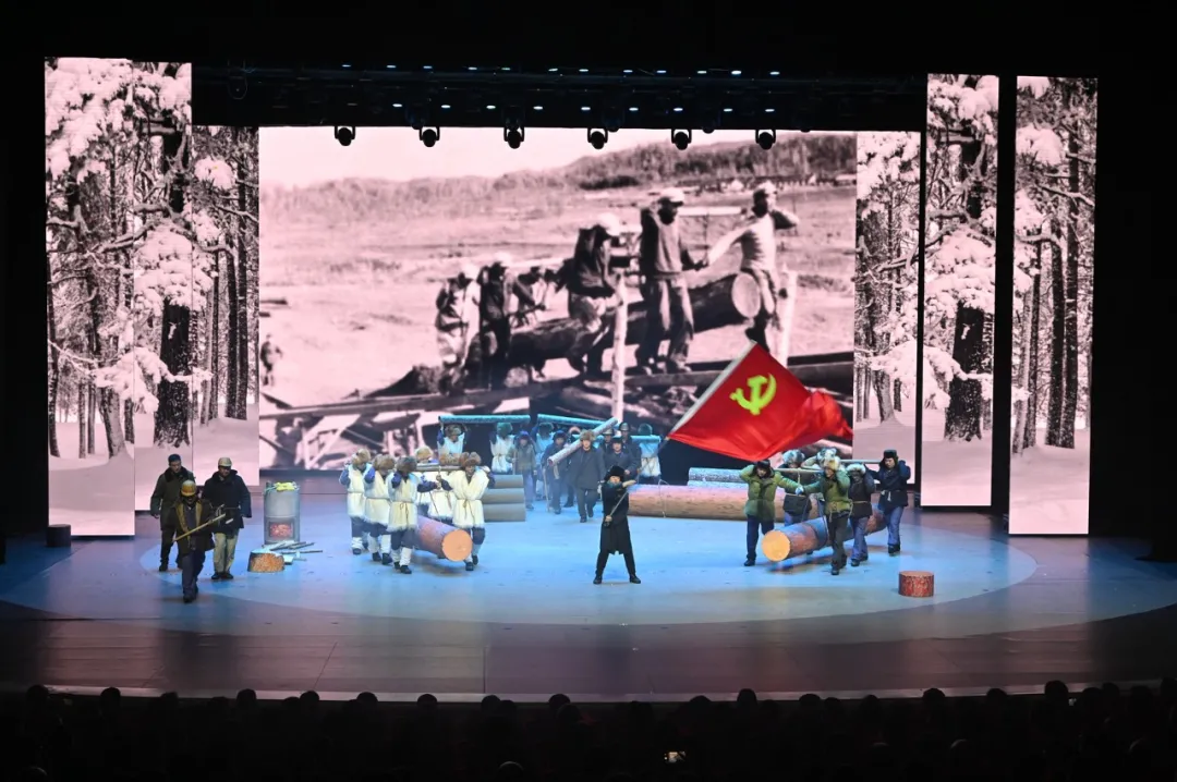 长白山森工集团隆重召开庆祝中国共产党成立100周年表彰大会